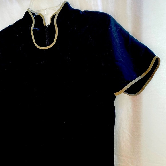 Luxury Spa Tunic Top Size: Small - Picture 5 of 13